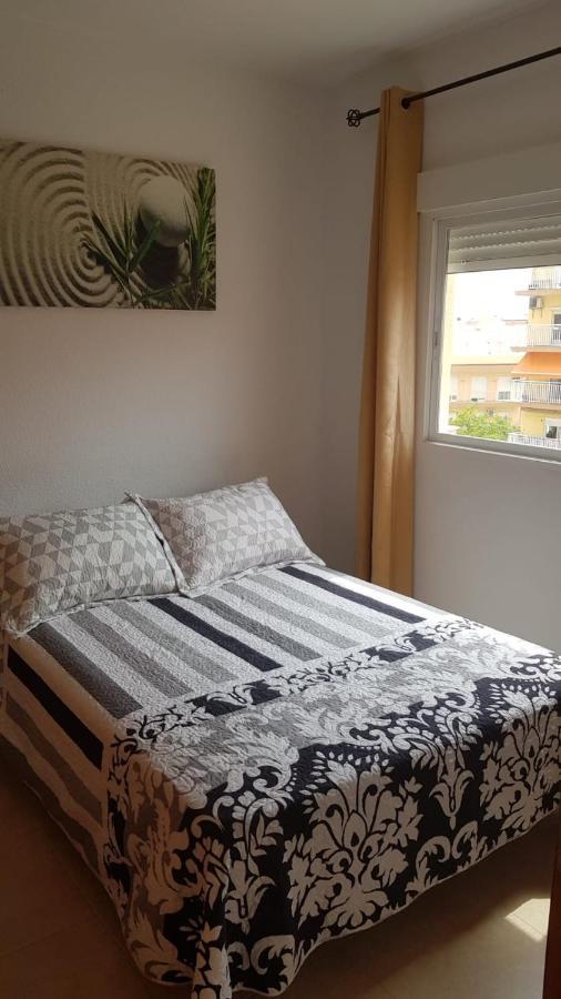 Apartamento En Paseo Maritimo Almería Dış mekan fotoğraf